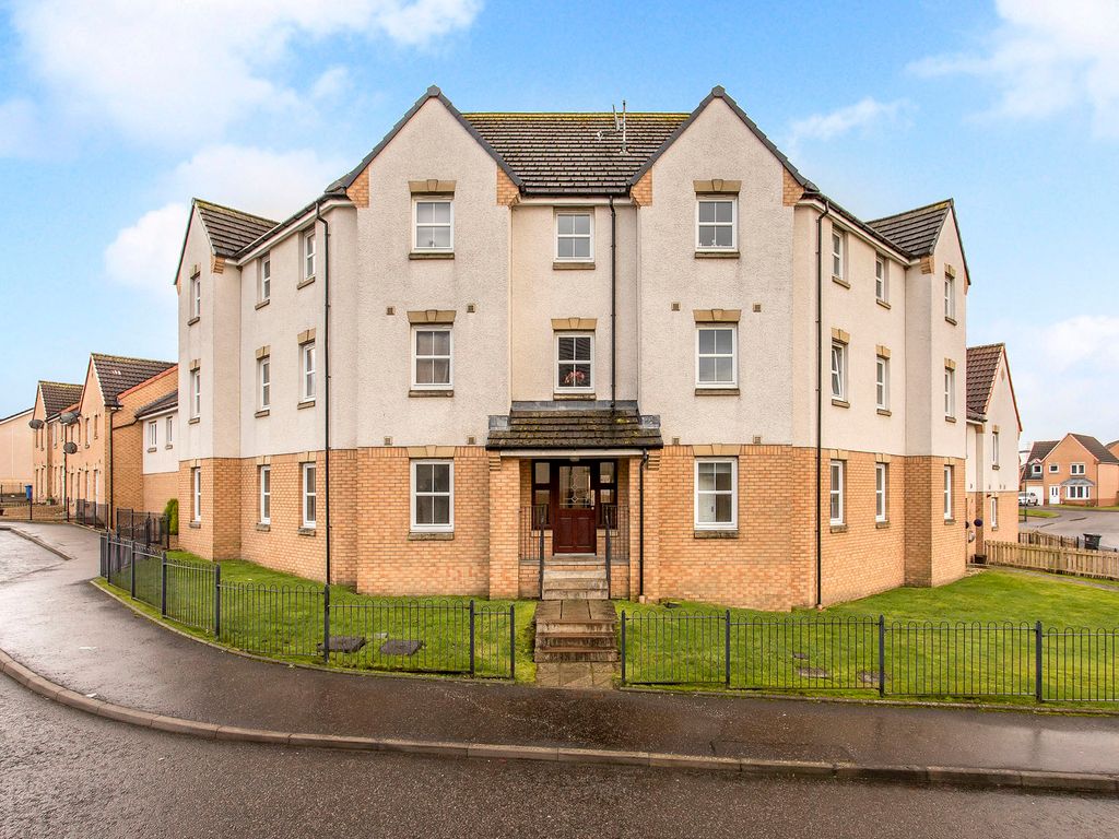 2 bed flat for sale in Russell Place, Bathgate EH48 Zoopla