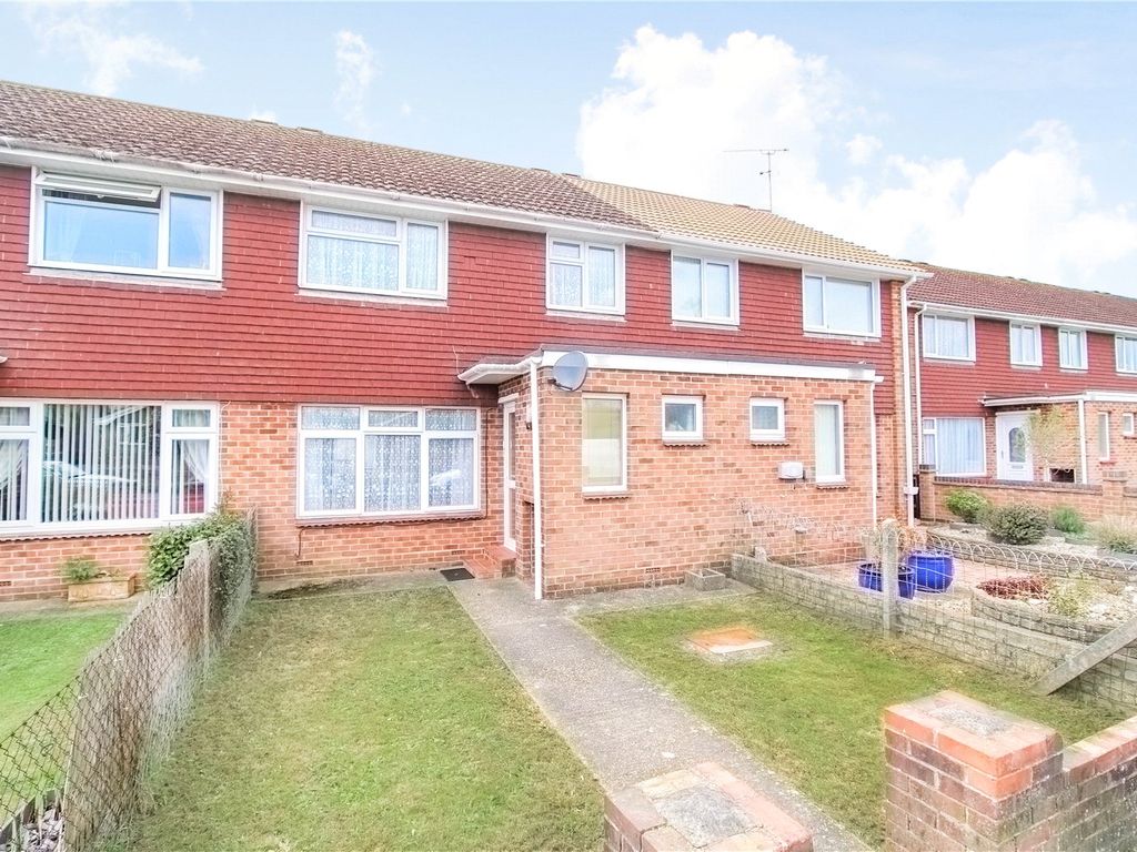 3 bed terraced house for sale in Hobson Way, Holbury, Southampton