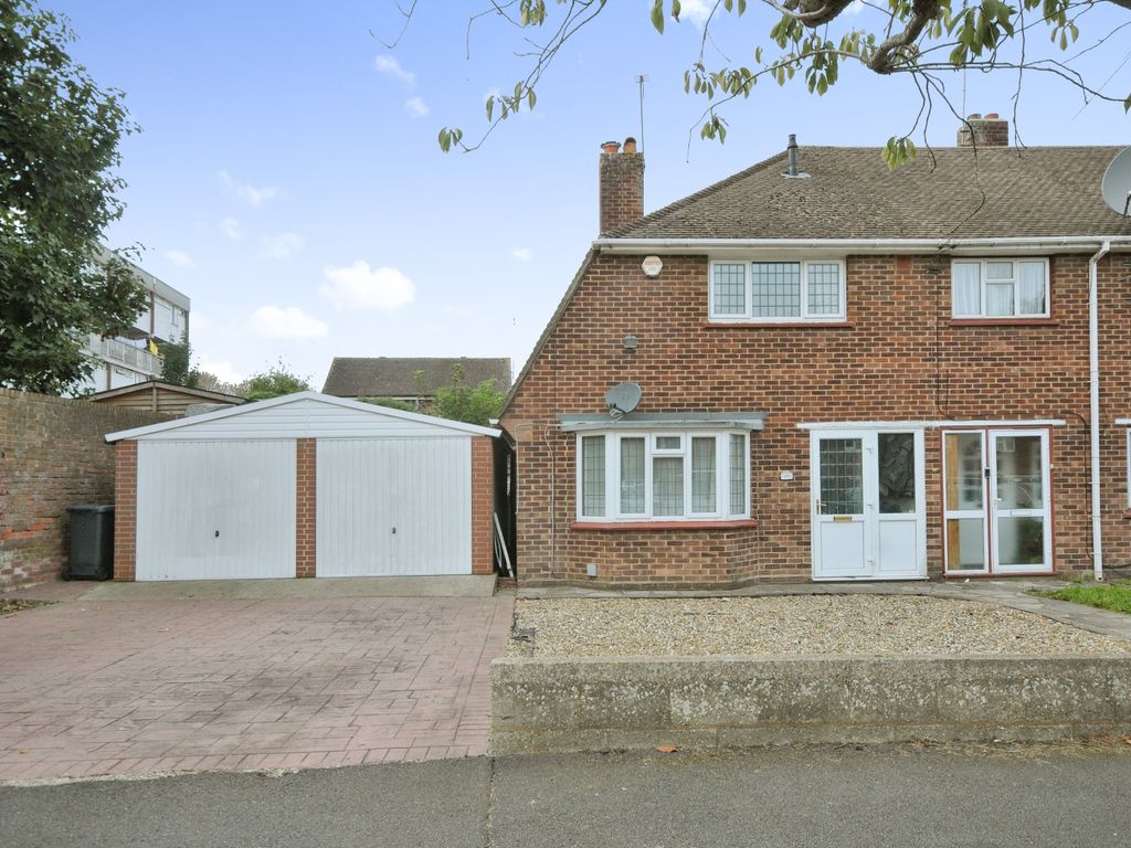 2 bed semidetached house for sale in Crowhurst Way, Orpington BR5, £