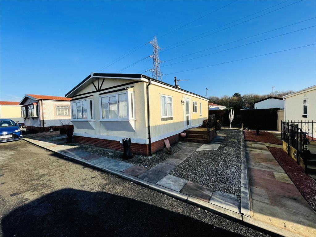 2 bed property for sale in Carlton Way, Carr Bridge Residential Park