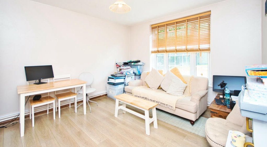 2 bed flat to rent in Ferdinand House, Ferdinand Place, Camden NW1, £