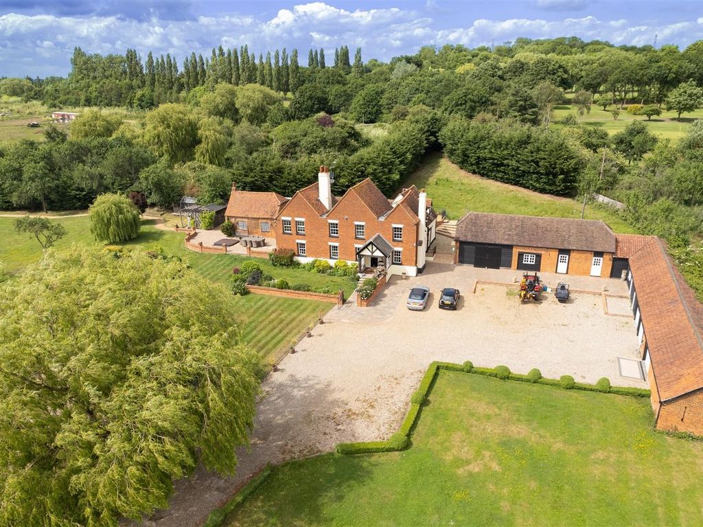 6 bed detached house for sale in Epping Lane, Stapleford Tawney, Romford RM4 Zoopla