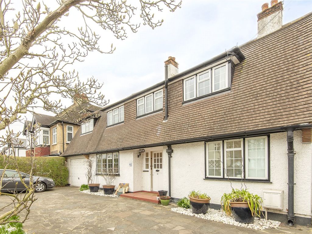4 bed detached house for sale in Gloucester Road, Kingston Upon Thames