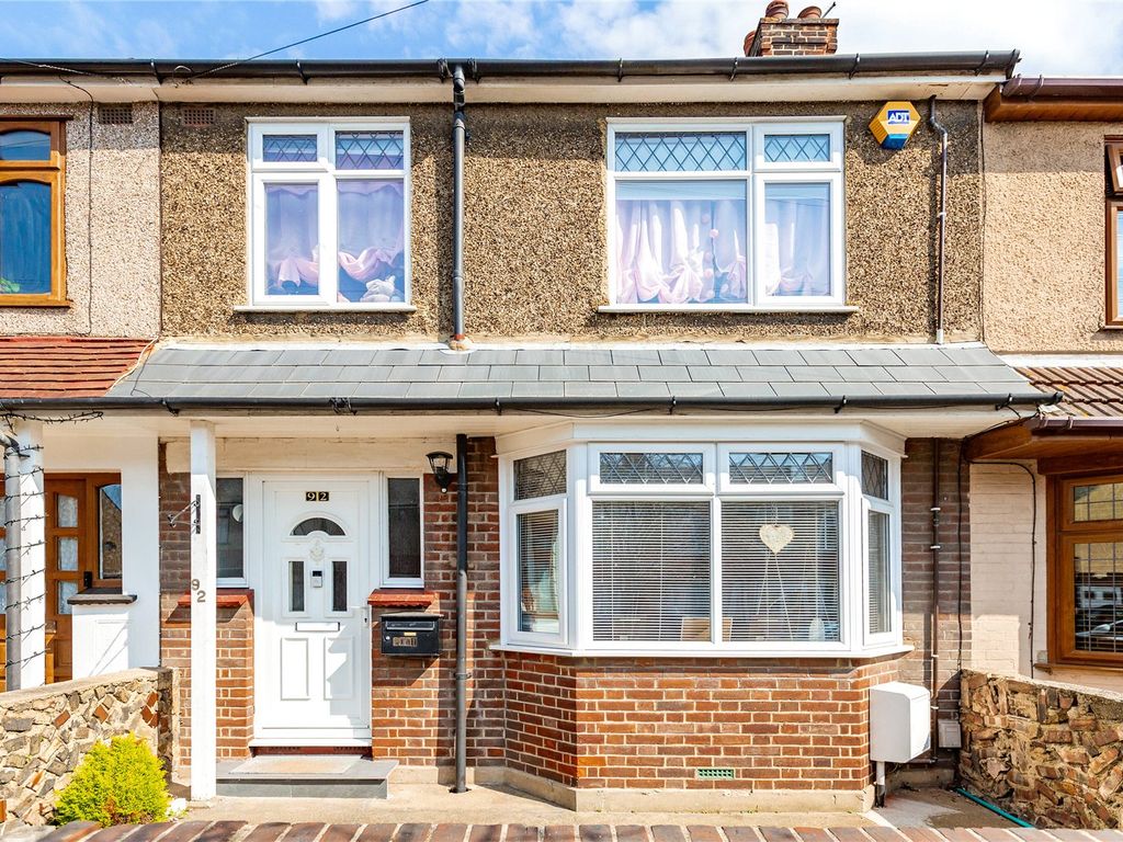 3 bed terraced house for sale in Kent Road, Grays, Essex RM17 Zoopla