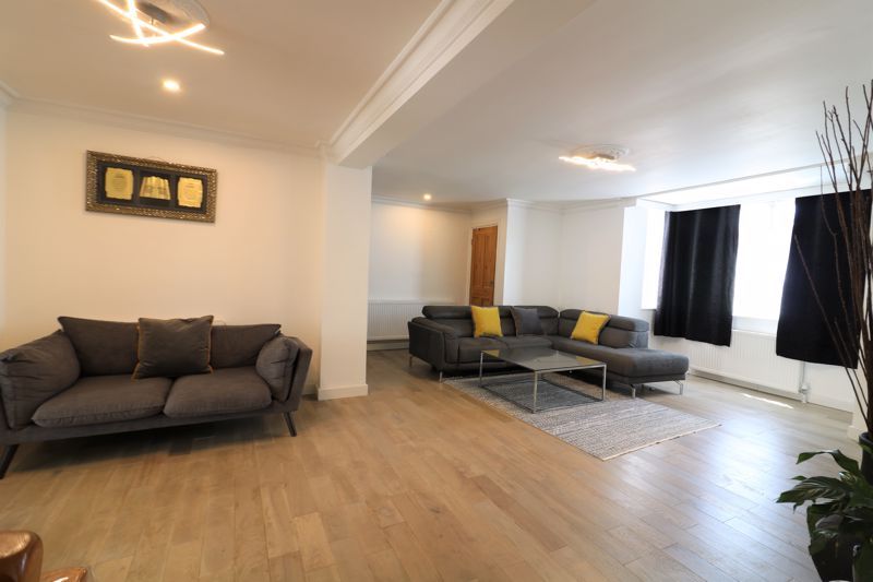 3 bed end terrace house for sale in Montagu Gardens, London N18 Zoopla