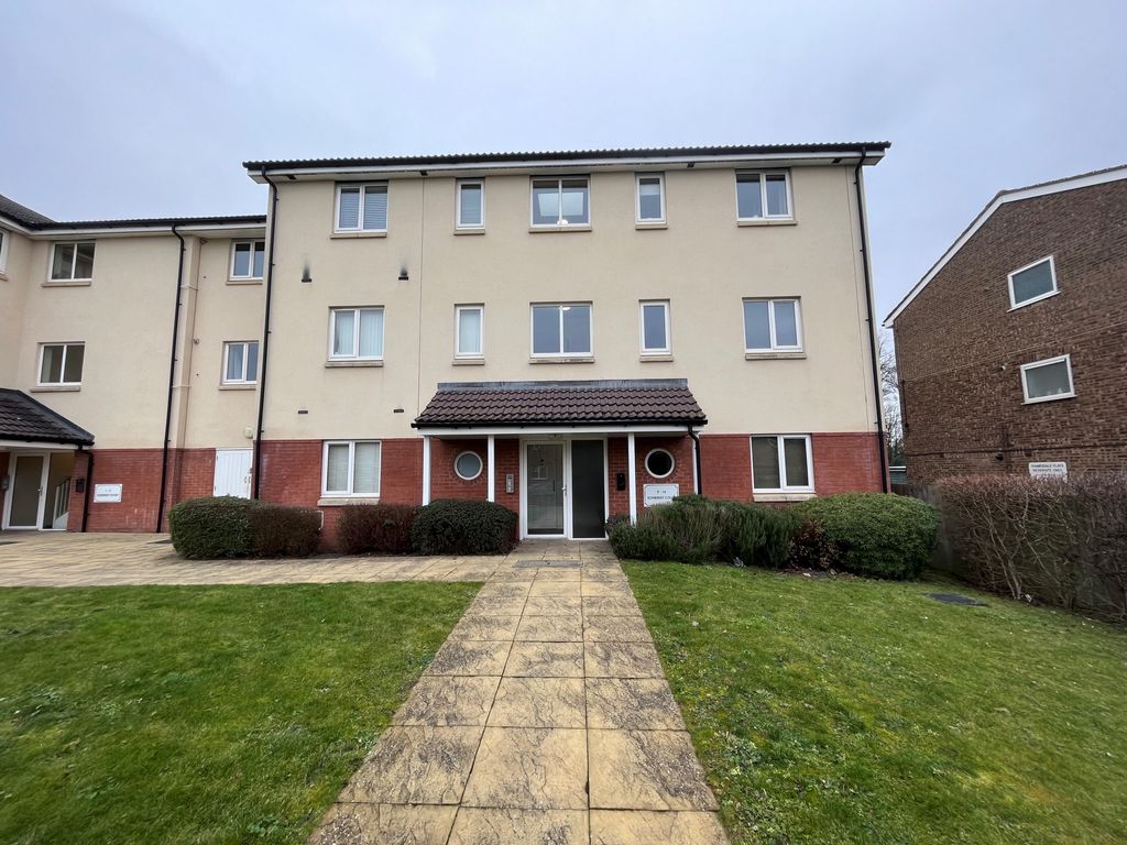 2 bed flat for sale in Thamesdale, London Colney AL2 Zoopla
