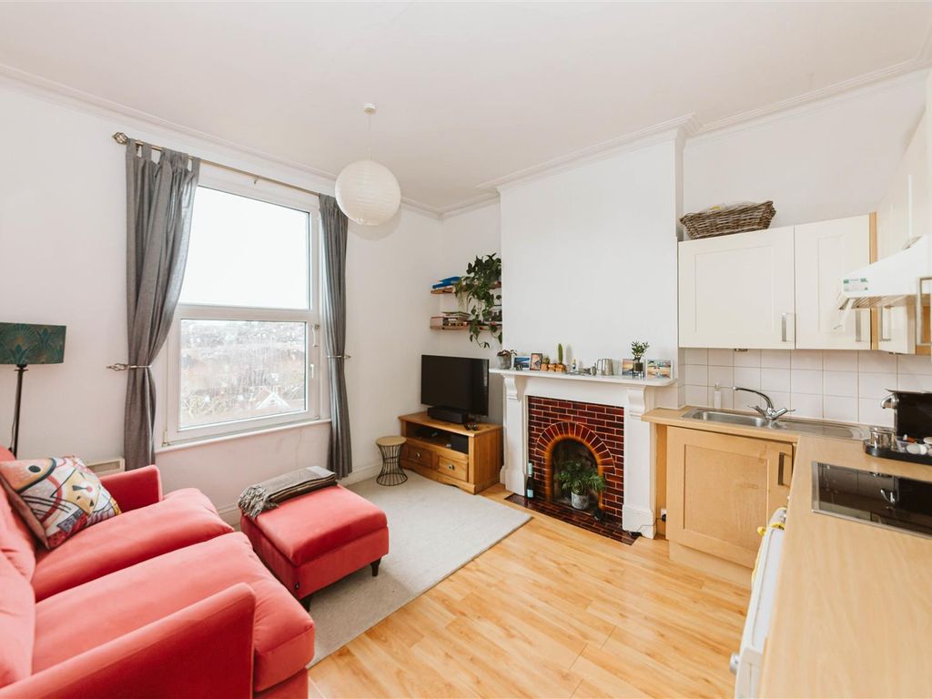 1 bed flat for sale in Claremont Road, Bristol BS7, £