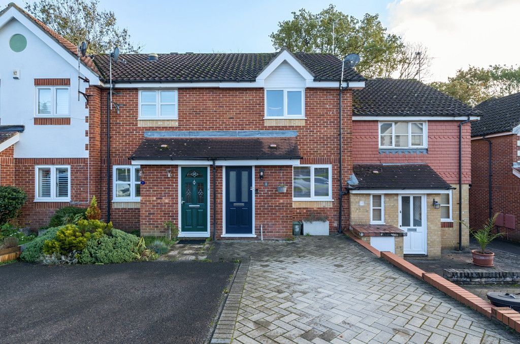2 bed terraced house for sale in Childs Avenue, Harefield, Uxbridge UB9