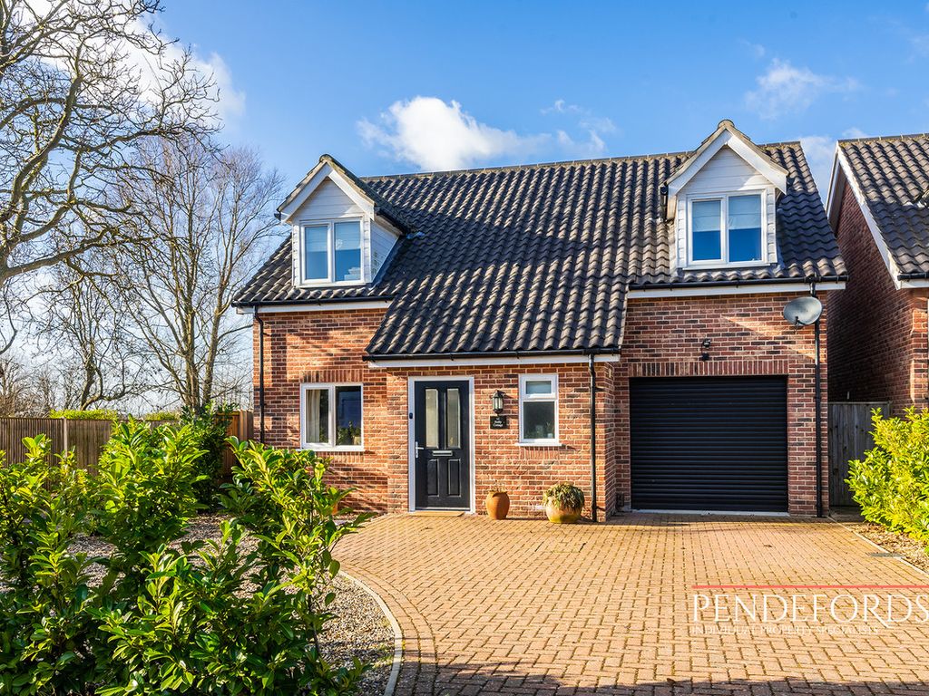 3 bed property for sale in Church Road, Cantley, Norfolk NR13 Zoopla