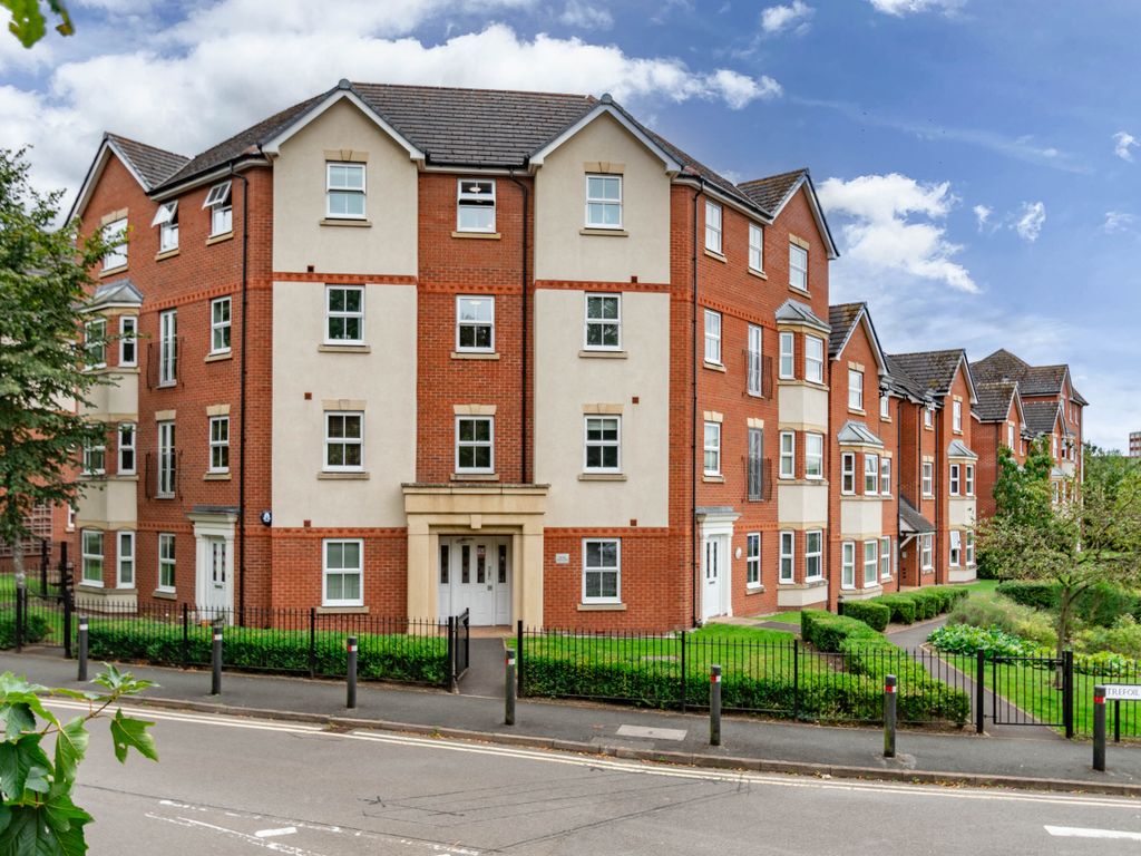 2 bed flat to rent in Trefoil Gardens, Amblecote, Stourbridge, West