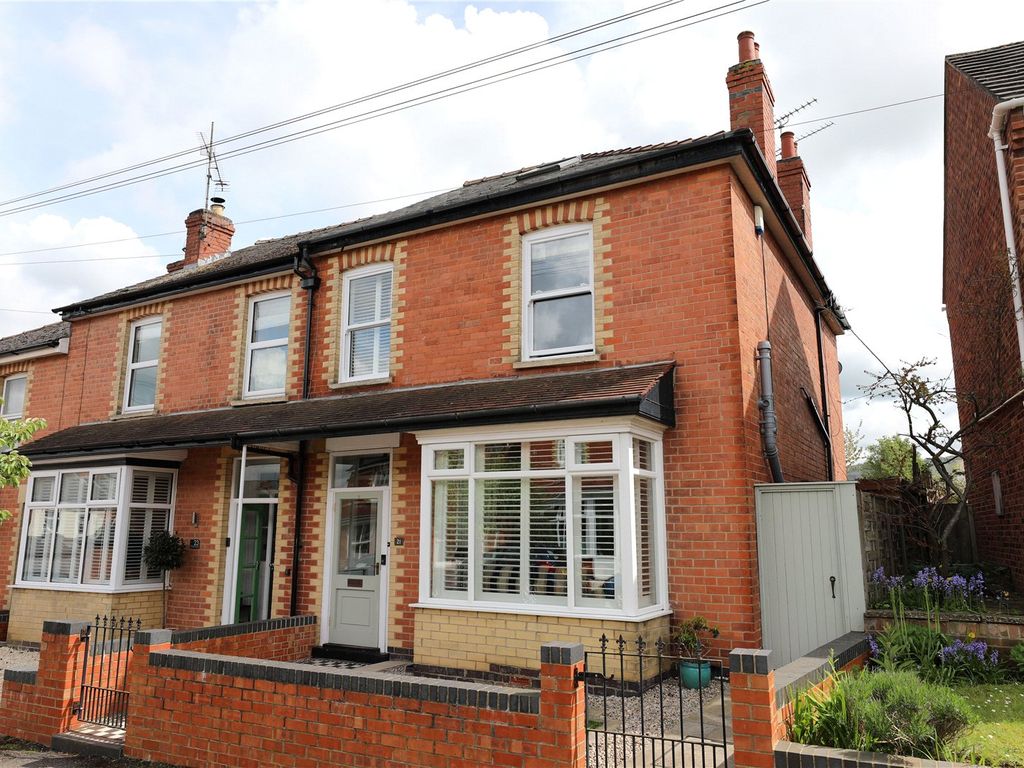 4 bed end terrace house for sale in Fairfield Park Road, Cheltenham