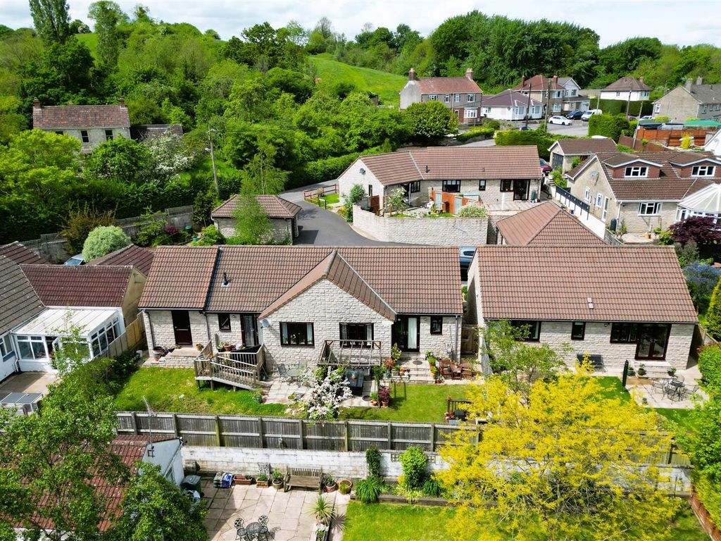 2 bed bungalow for sale in Clapton Road, Midsomer Norton, Radstock BA3