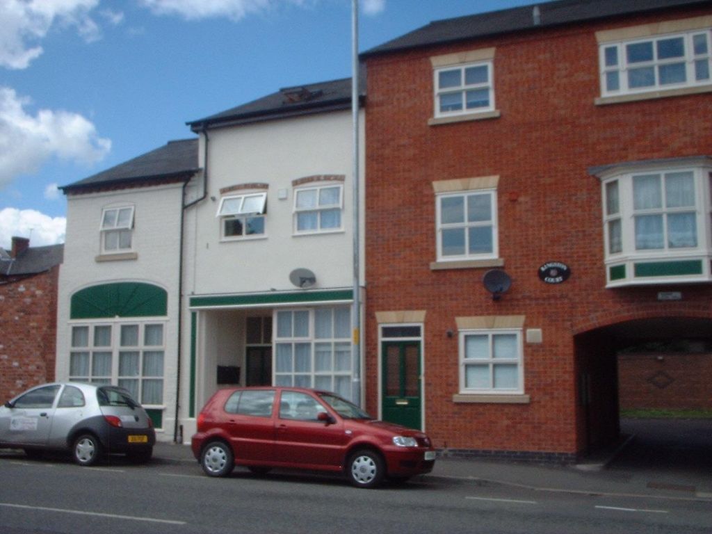 3 bed property to rent in 3 Kingston Court, 35 Etnam Street