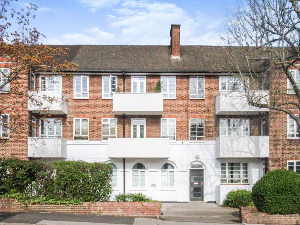 High Ridge, Sydney Road, London N10  