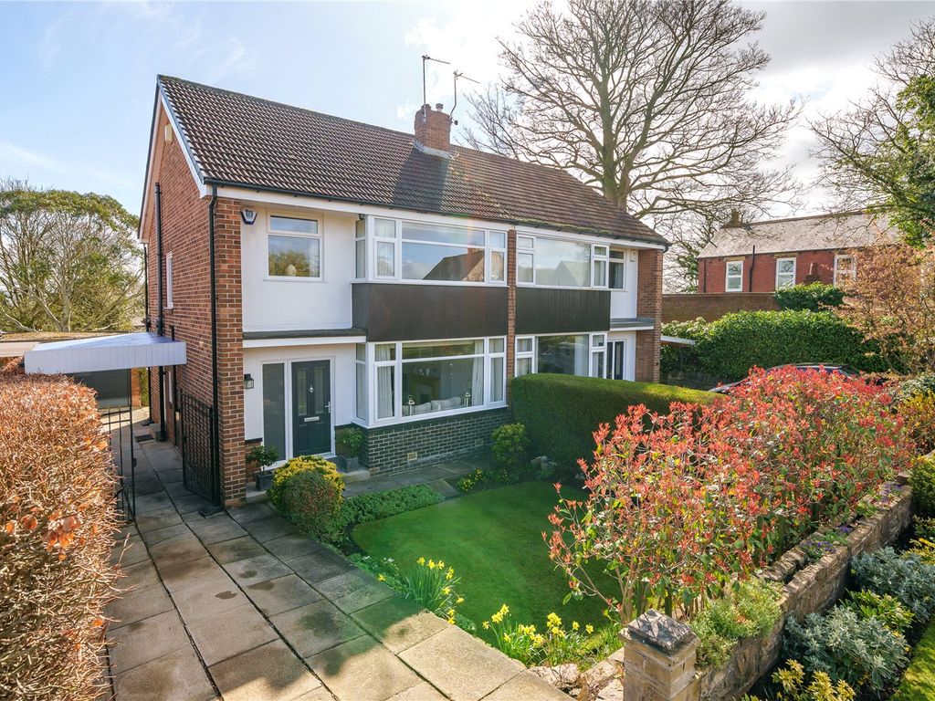 3 bed semidetached house for sale in Gateland Lane, Shadwell, Leeds