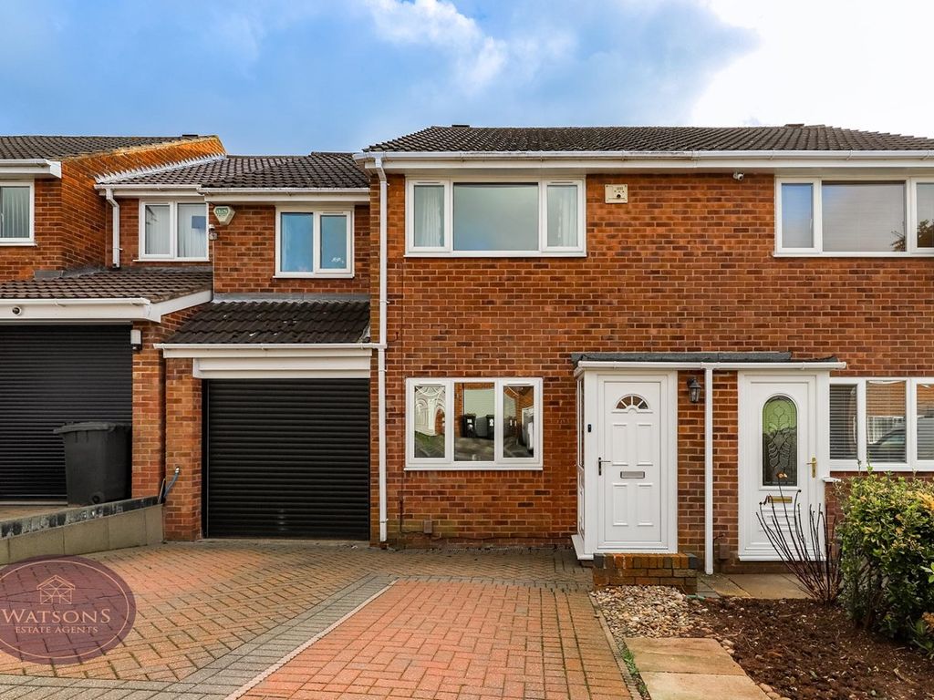 4 bed semidetached house for sale in Tip Tree Close, Kimberley