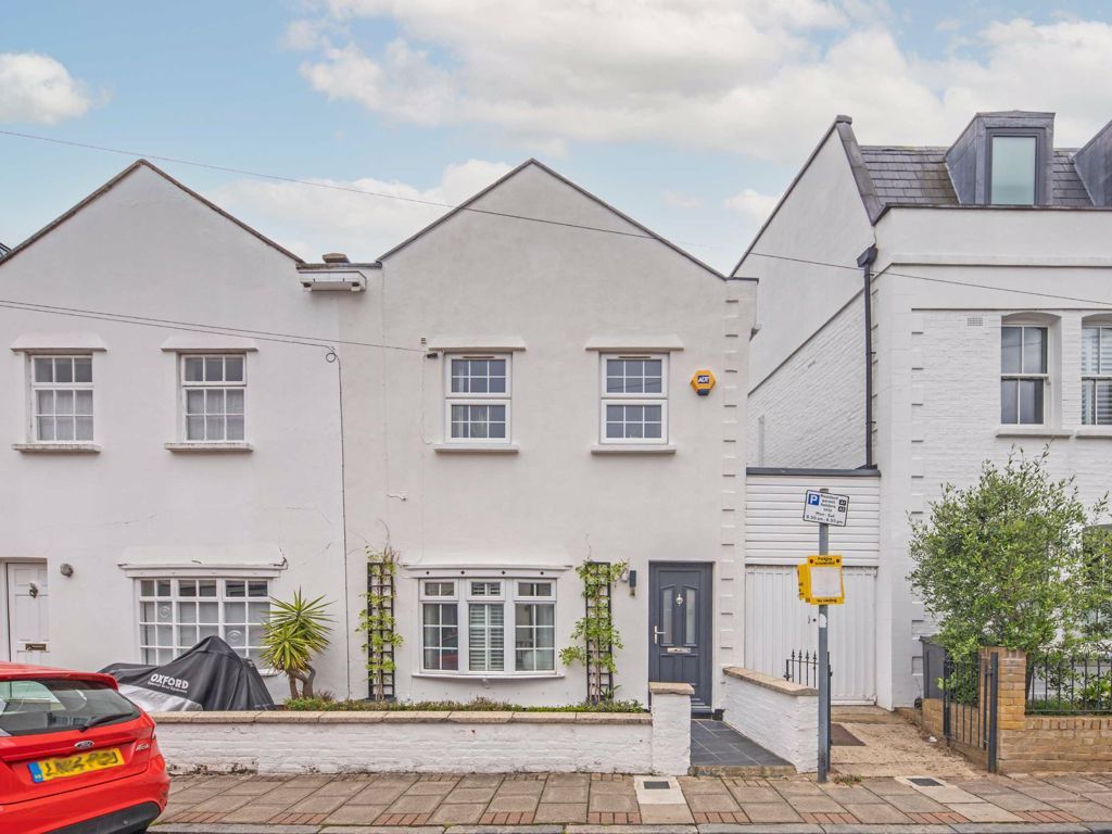 2 bed terraced house for sale in Wadham Road, London SW15 Zoopla