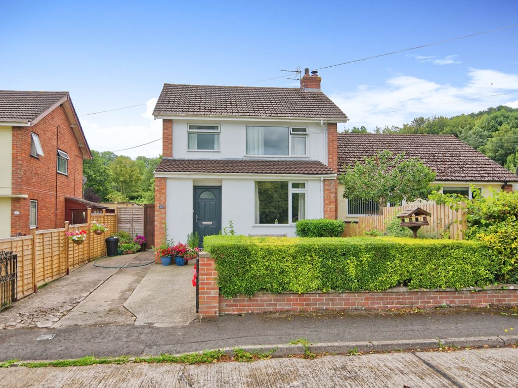 3 bed semidetached house for sale in Avalon Estate, Glastonbury