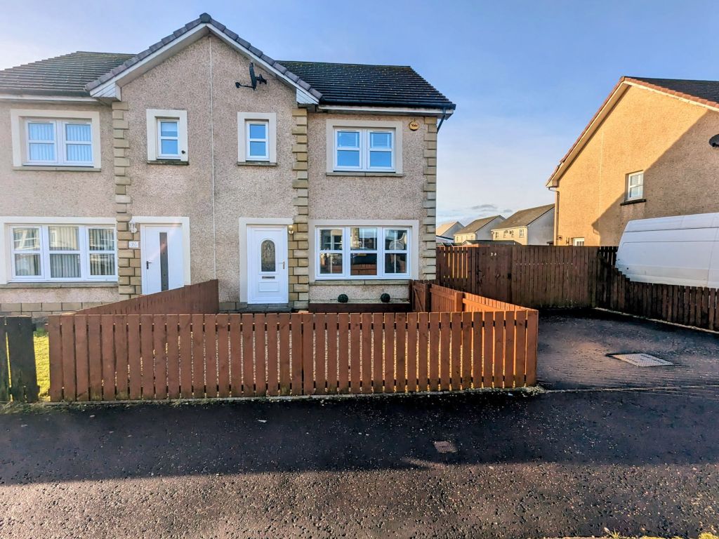 3 bed semidetached house for sale in Gilmour Wynd, Stevenston KA20, £