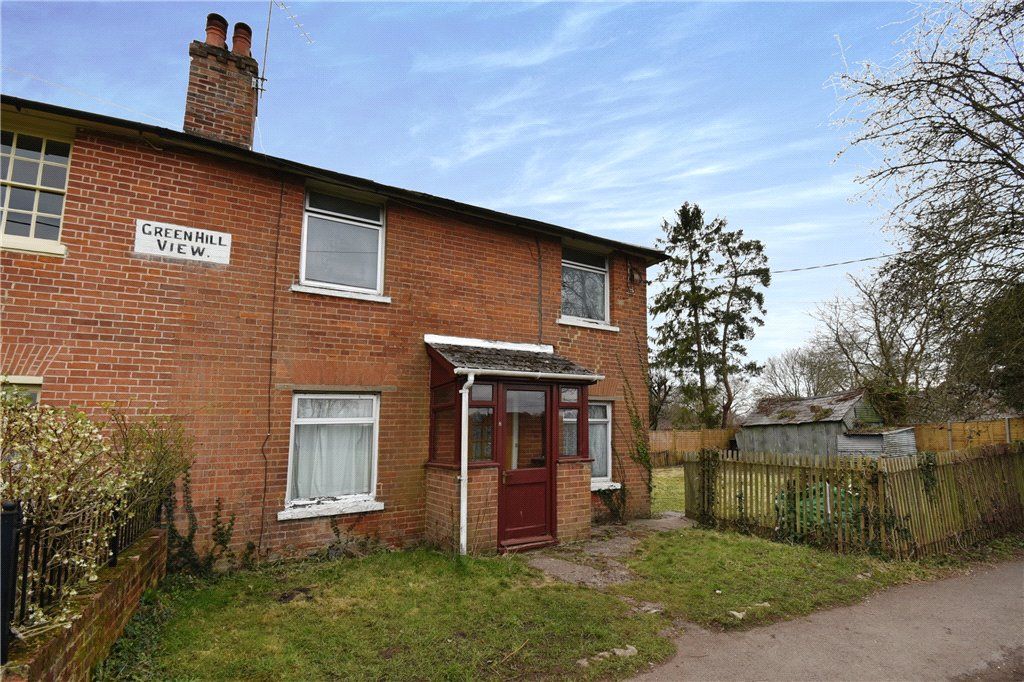 3 bed end terrace house for sale in Green Hill View, Romsey, Hampshire