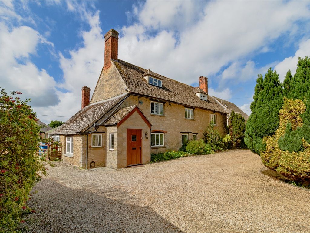 6 bed detached house for sale in Mill Street, Kidlington OX5 Zoopla