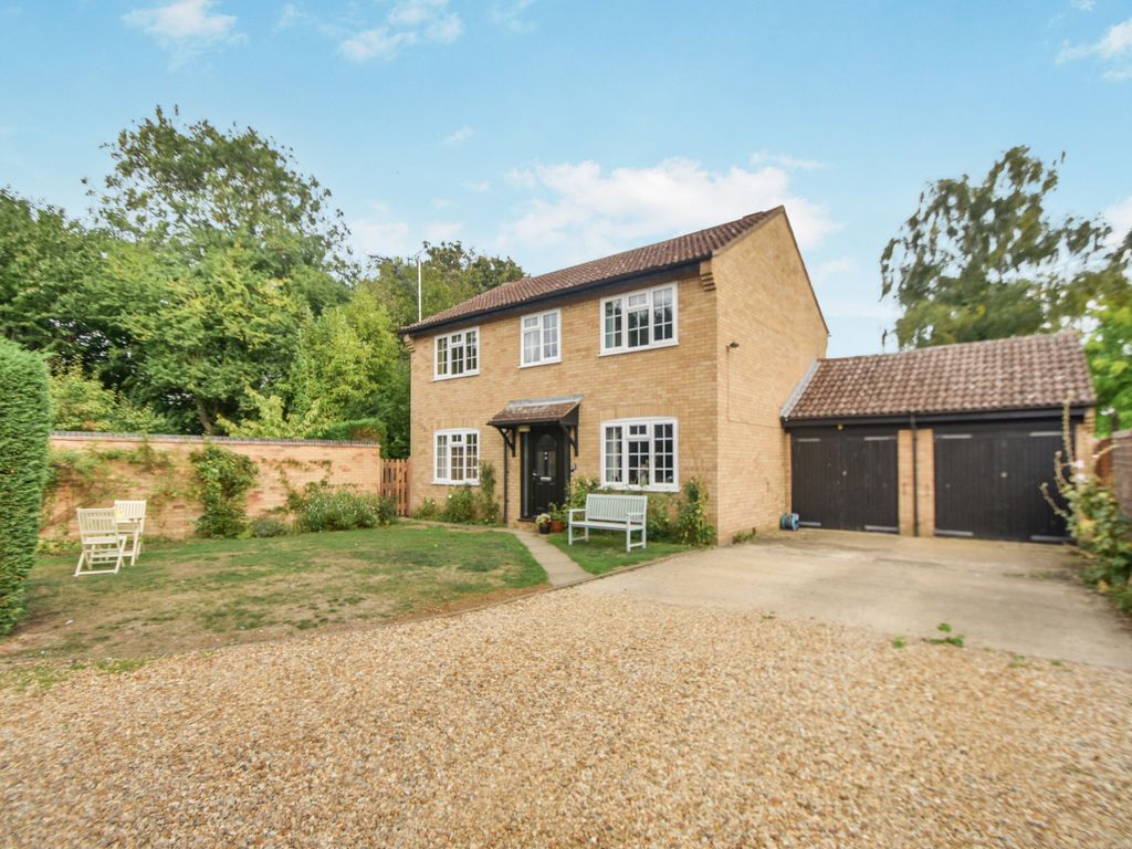4 bed detached house for sale in St. Margarets Road, Wyton, Huntingdon