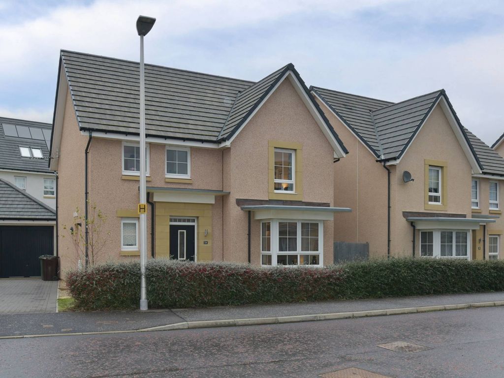 4 bed detached house for sale in Bothwell Avenue, Haddington, East