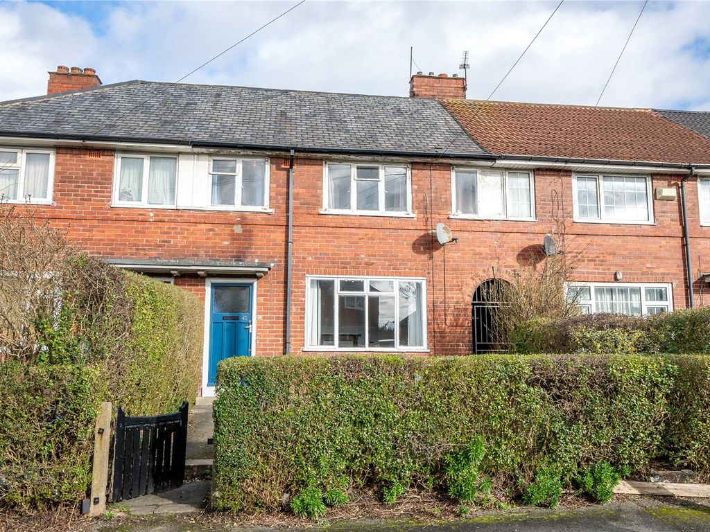 3 bed terraced house for sale in Foundry Walk, Leeds LS8, £160,000 Zoopla