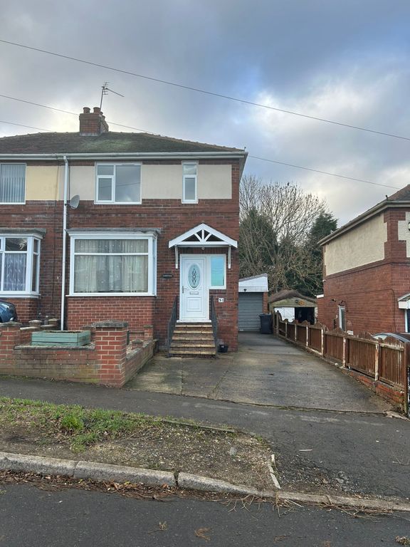 3 bed semidetached house to rent in Lowfield Avenue, Rotherham S61, £