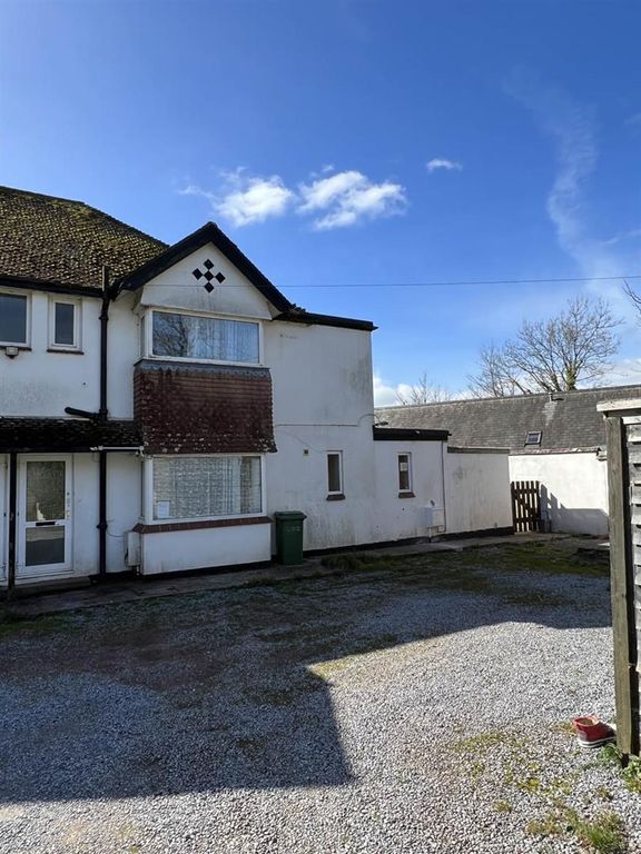 3 bed semidetached house for sale in Preston Down Road, Preston