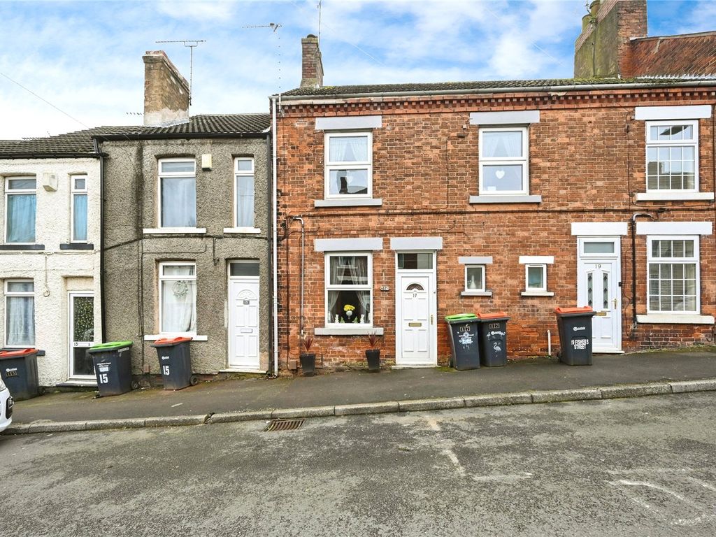 3 bed terraced house for sale in Fishers Street, KirkbyInAshfield