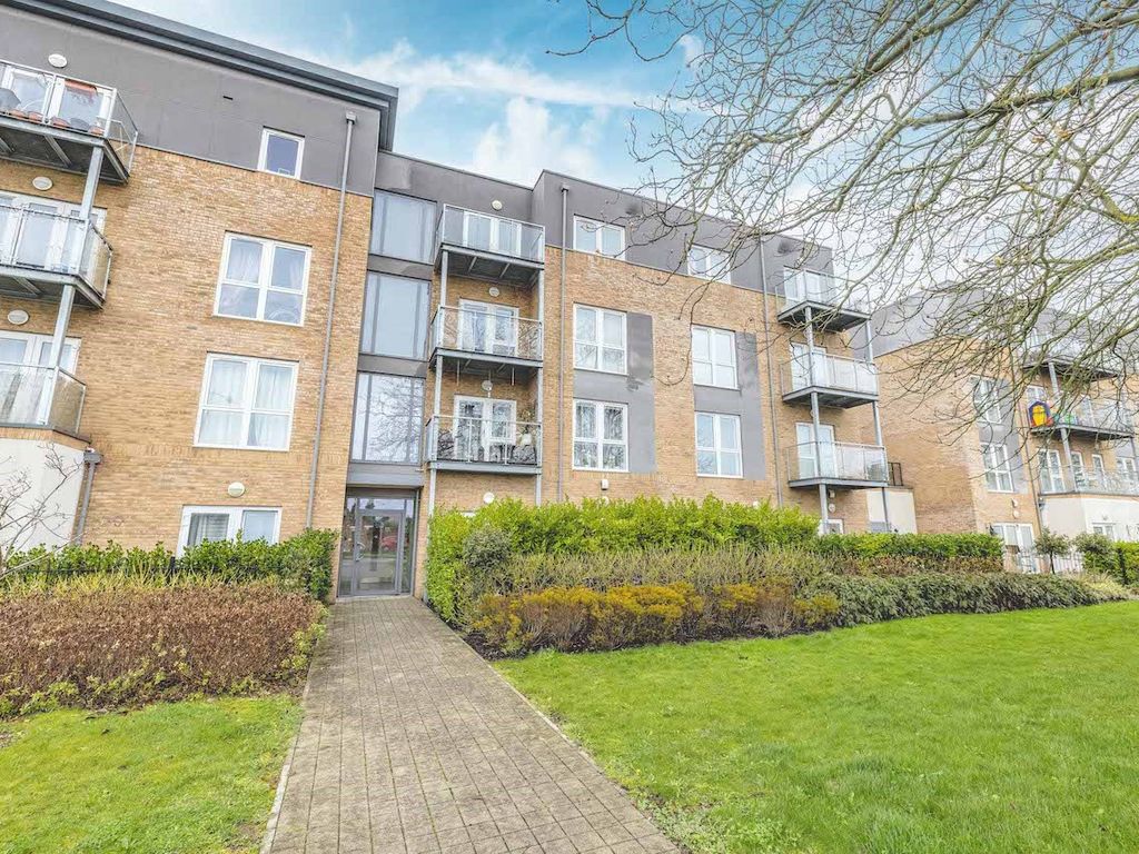 1 bed flat to rent in 19 Porters Way, West Drayton UB7 Zoopla