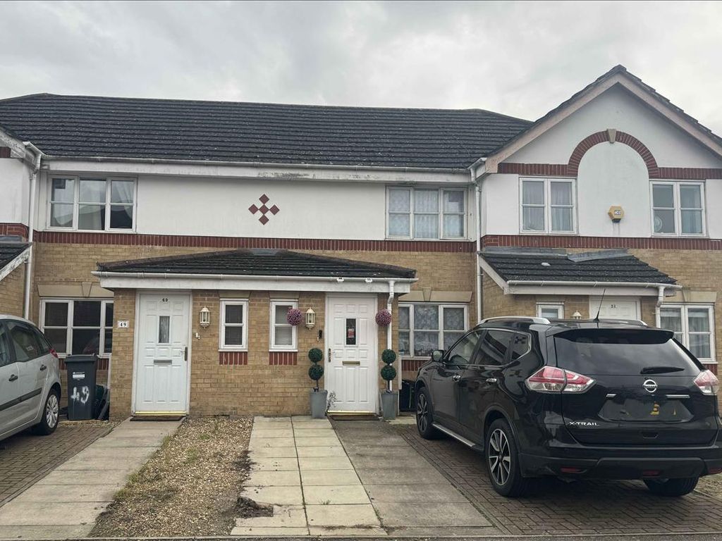 2 bed terraced house for sale in Highfield Road, Feltham, Middlesex