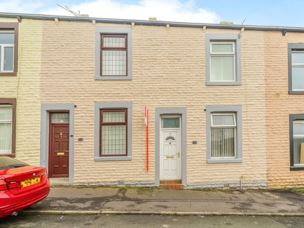 4 bed terraced house for sale in Evelyn Street, Burnley, Lancashire BB10, £225,000 Zoopla