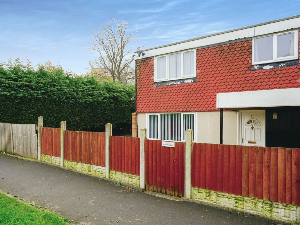 3 bed end terrace house for sale in Stonecliffe Place, Leeds LS12 Zoopla