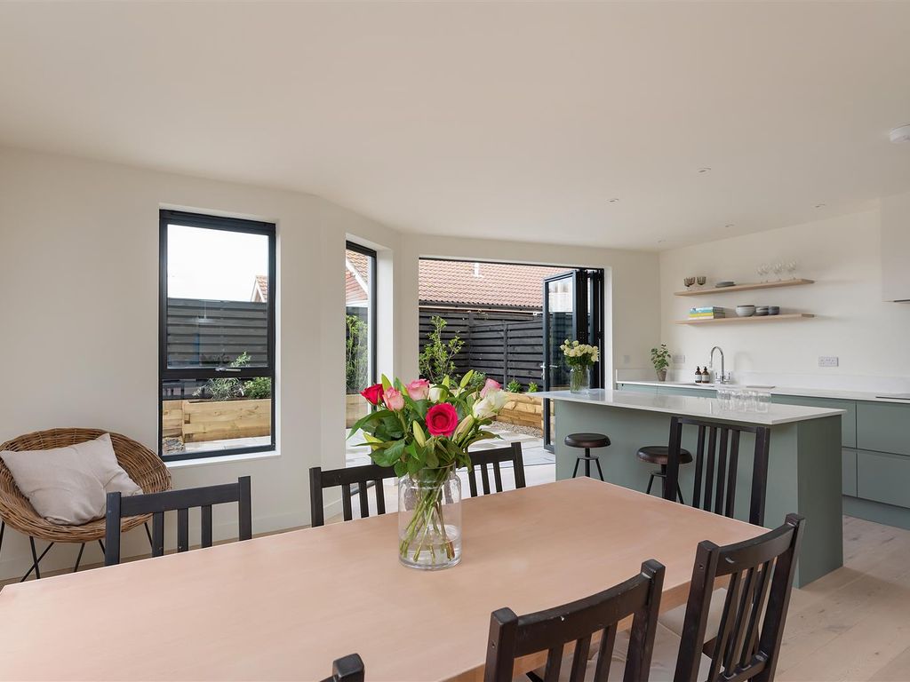New home, Property for sale in Hillview Road, Whitstable CT5, £550,000