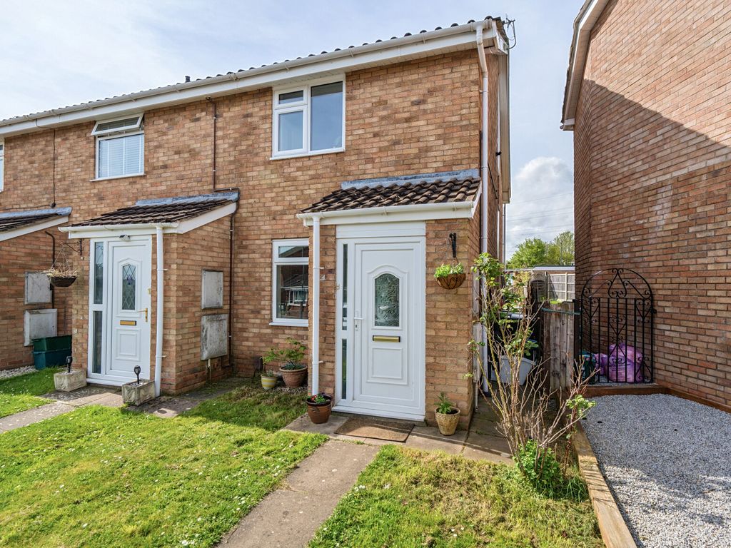 2 bed end terrace house for sale in Oakhill Avenue, Bitton, Bristol