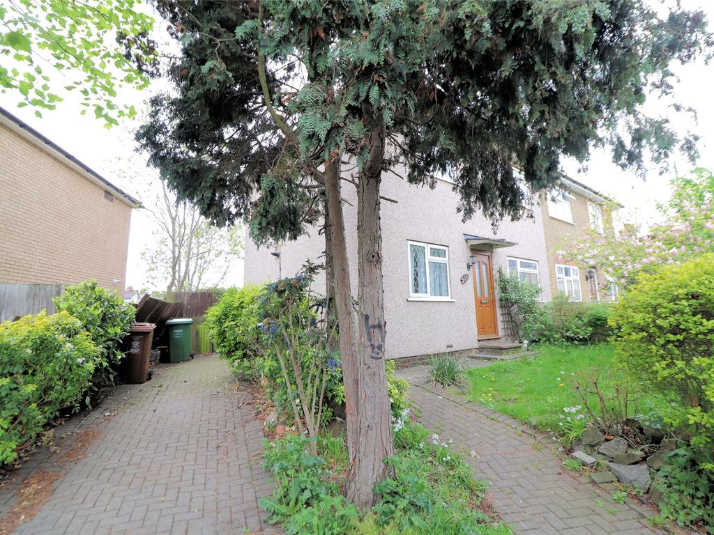 3 bed semidetached house for sale in Bexley Road, Northumberland Heath