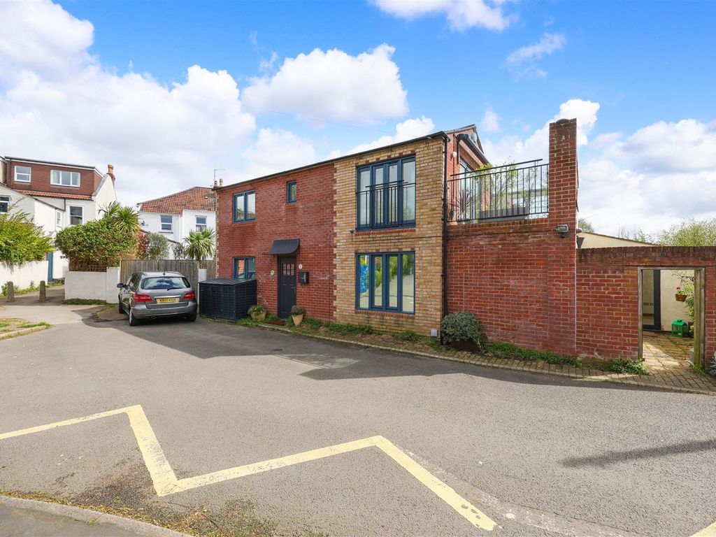 3 bed detached house for sale in Friary Road, Bristol BS7