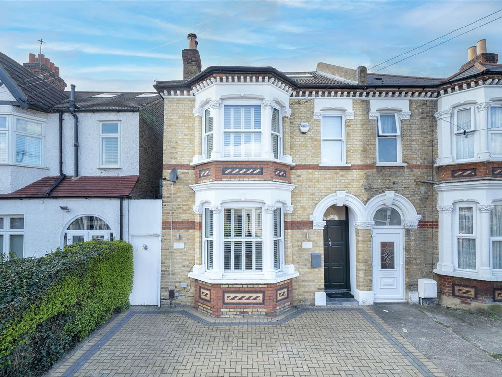 4 bed semidetached house for sale in Kemble Road, London SE23 Zoopla