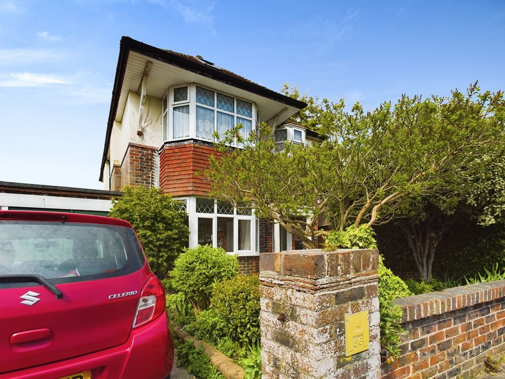 3 bed flat for sale in Bruce Avenue, GoringBySea, Worthing BN11 Zoopla