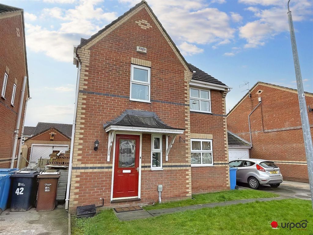 3 bed detached house for sale in Beamsley Way, Kingswood, Hull HU7, £