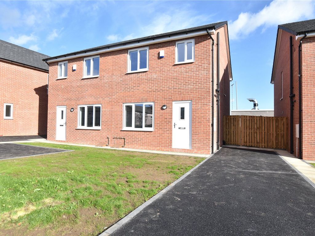 New home, 3 bed semidetached house for sale in Plot 3, Whinmoor Way