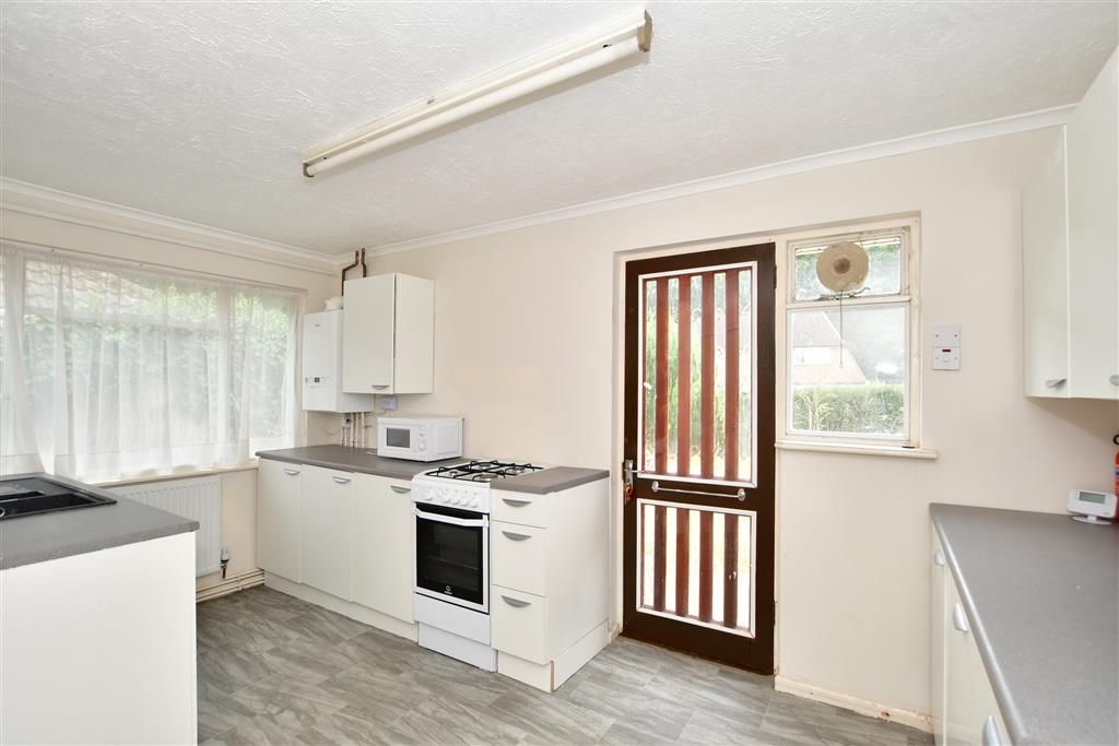 2 bed detached bungalow for sale in Rowan Avenue, Waterlooville