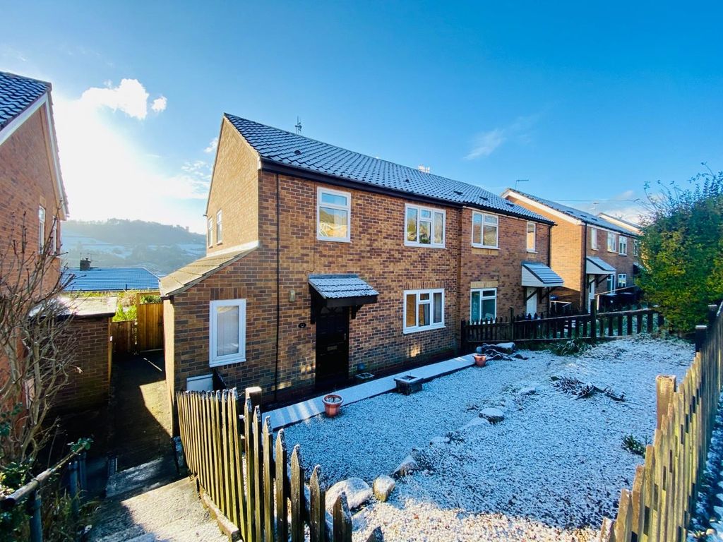3 bed semidetached house for sale in Mettesford, Matlock DE4, £184,950