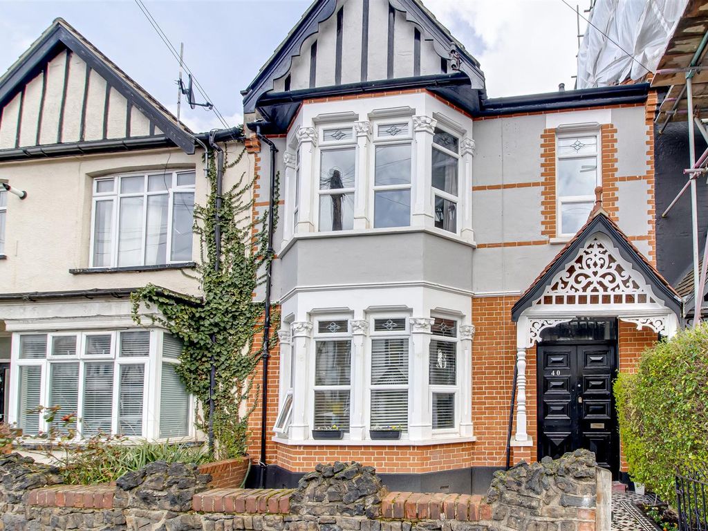 3 bed terraced house for sale in Brightwell Avenue, WestcliffOnSea