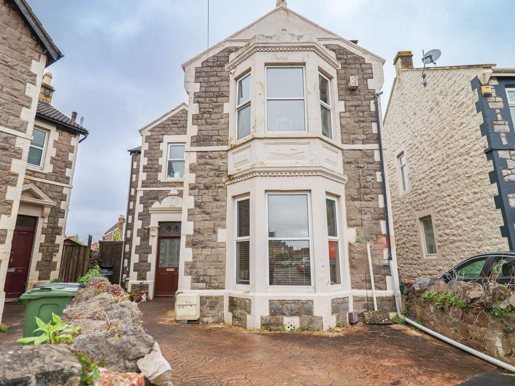 4 bed detached house for sale in Stafford Road, WestonSuperMare BS23