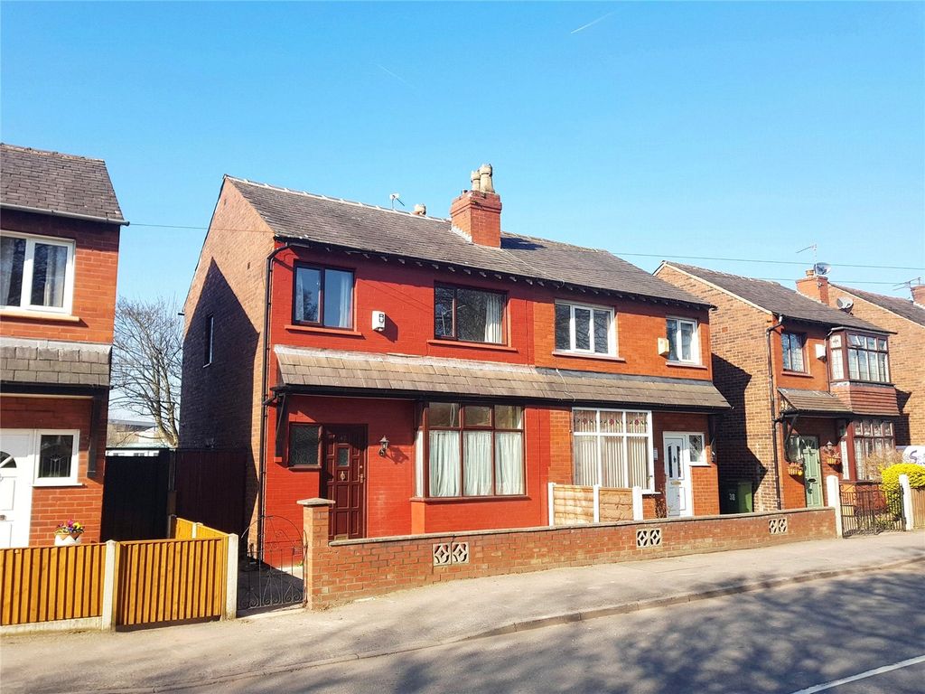 3 bed semidetached house for sale in Range Road, Stockport, Greater