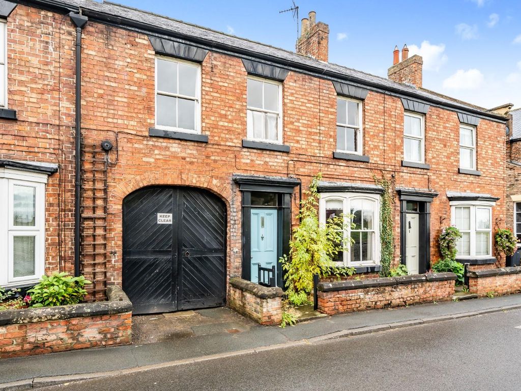 3 bed terraced house for sale in Church Street, Topcliffe, Thirsk YO7