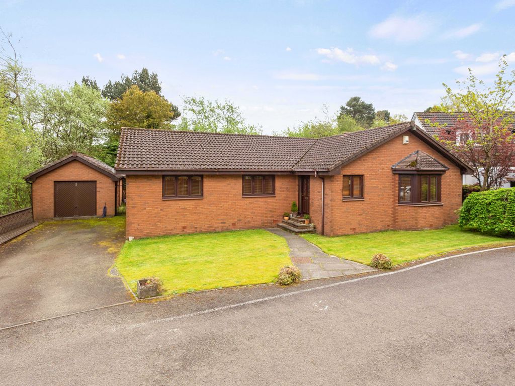 4 bed detached bungalow for sale in Uphall Station Road, Pumpherston